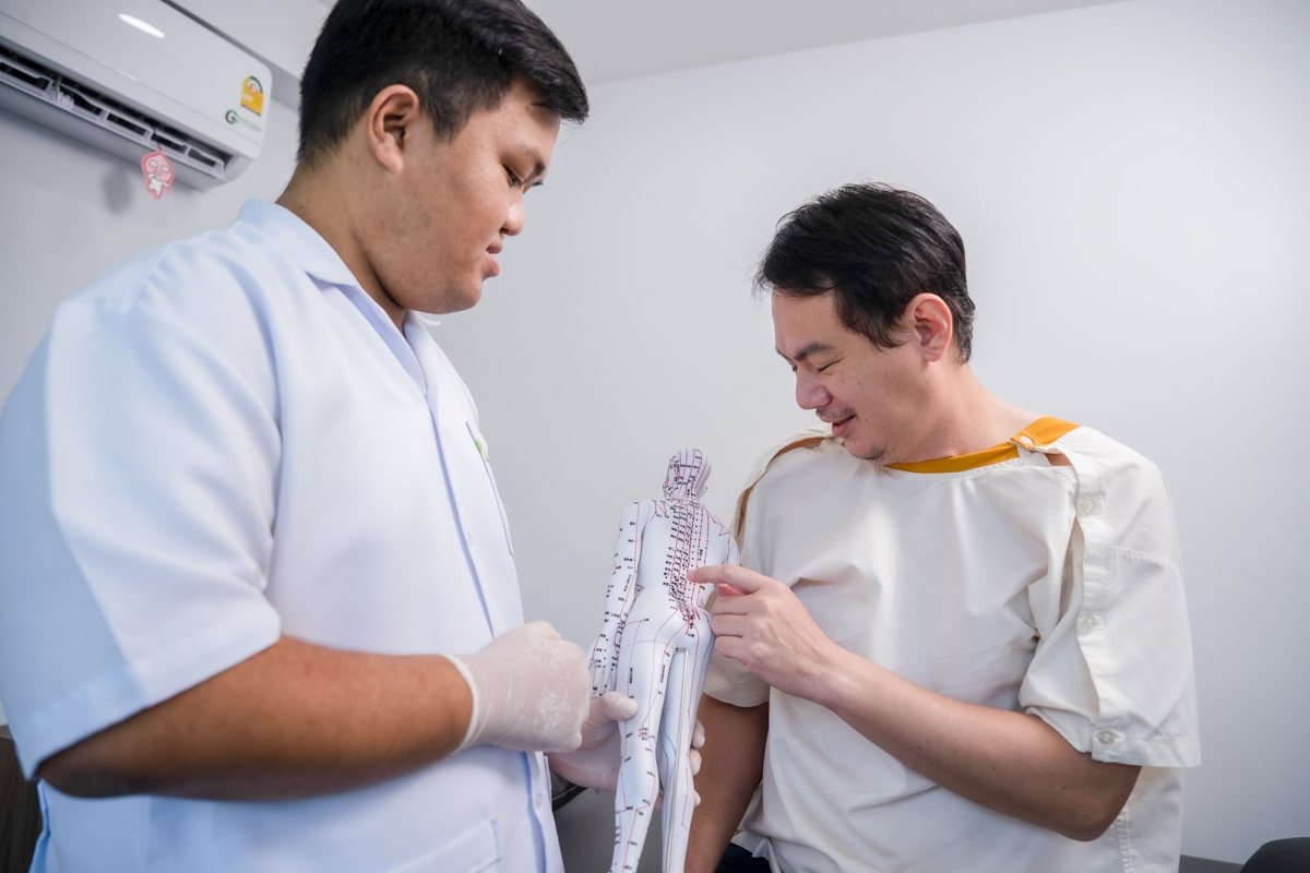 การฝังเข็มสำหรับผู้ป่วยโรคหลอดเลือดสมอง